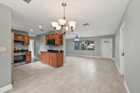 Villa ou maison à vendre à West Palm Beach, Floride: 3 chambres, 112.32 m2 № 1092277 - photo 14