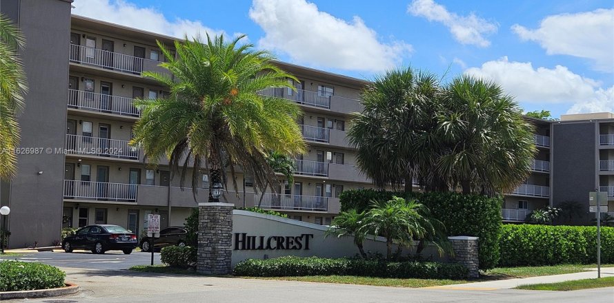 Condo à Hollywood, Floride, 2 chambres  № 1282340