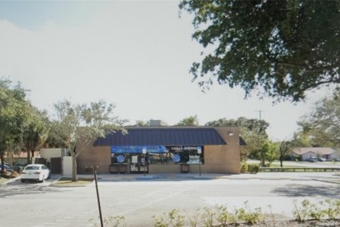 Купить коммерческую недвижимость в Корал-Спрингс, Флорида № 1154313 - фото 5