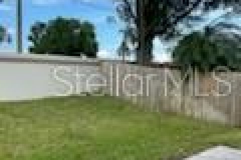 House in Lake Mary, Florida 3 bedrooms, 130.81 sq.m. № 1347545 - photo 16