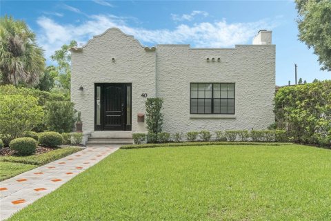 Villa ou maison à louer à Orlando, Floride: 3 chambres, 167.04 m2 № 1349033 - photo 1