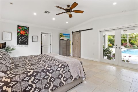 Casa en venta en Pinecrest, Florida, 5 dormitorios, 323.21 m2 № 1170633 - foto 12
