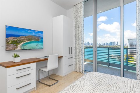 Condo in Miami Beach, Florida, 3 bedrooms  № 1170632 - photo 22