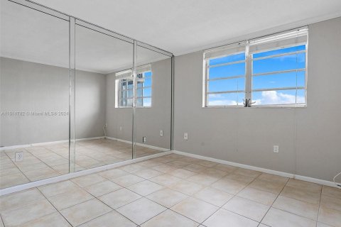 Copropriété à vendre à Aventura, Floride: 2 chambres, 100.61 m2 № 1236448 - photo 29