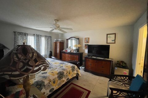 Купить кондоминиум в Норт-Лодердейл, Флорида 2 спальни, 120.77м2, № 1096381 - фото 8