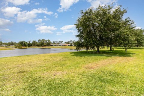 Villa ou maison à vendre à Palm Bay, Floride: 3 chambres, 173.26 m2 № 1274631 - photo 30