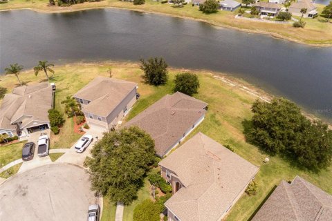 Villa ou maison à vendre à Palm Bay, Floride: 3 chambres, 173.26 m2 № 1274631 - photo 4