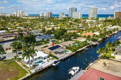 Villa ou maison à vendre à Lauderdale-by-the-Sea, Floride: 3 chambres, 190.08 m2 № 656468 - photo 5
