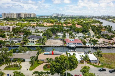 Villa ou maison à vendre à Lauderdale-by-the-Sea, Floride: 3 chambres, 190.08 m2 № 656468 - photo 9