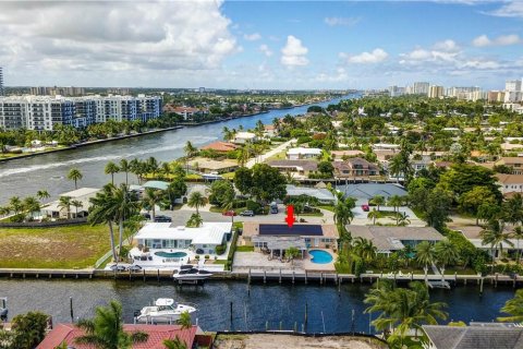 Villa ou maison à vendre à Lauderdale-by-the-Sea, Floride: 3 chambres, 190.08 m2 № 656468 - photo 6