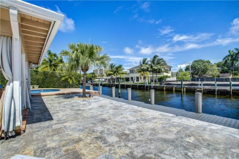 Casa en venta en Lauderdale-by-the-Sea, Florida, 3 dormitorios, 190.08 m2 № 656468 - foto 19