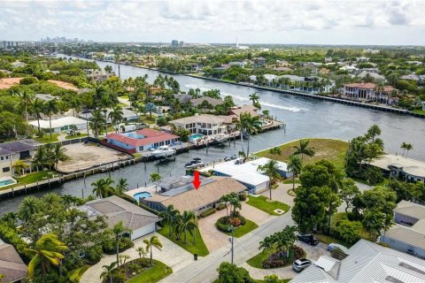 Villa ou maison à vendre à Lauderdale-by-the-Sea, Floride: 3 chambres, 190.08 m2 № 656468 - photo 8