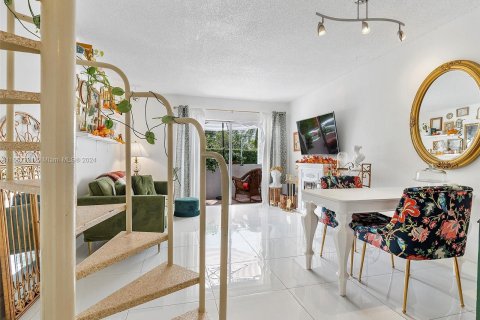 Condominio en venta en Miami, Florida, 1 dormitorio, 69.31 m2 № 1380066 - foto 6