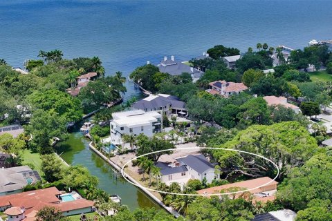 Villa ou maison à vendre à Sarasota, Floride: 5 chambres, 432.92 m2 № 1352367 - photo 13