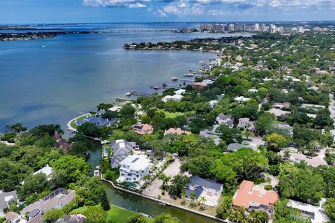 Villa ou maison à vendre à Sarasota, Floride: 5 chambres, 432.92 m2 № 1352367 - photo 18