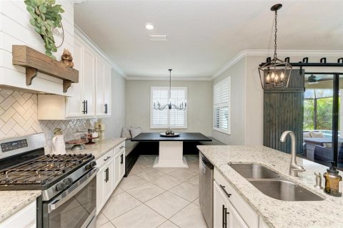 Casa en venta en Lakewood Ranch, Florida, 6 dormitorios, 363.06 m2 № 1352368 - foto 26