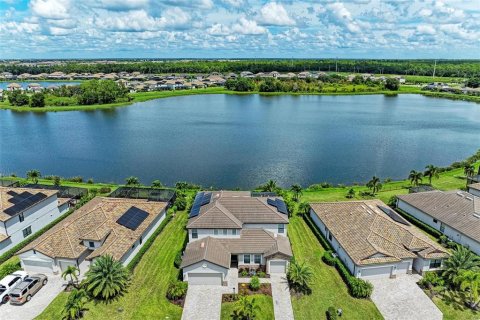 Casa en venta en Lakewood Ranch, Florida, 6 dormitorios, 363.06 m2 № 1352368 - foto 2