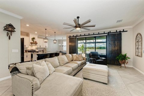 Casa en venta en Lakewood Ranch, Florida, 6 dormitorios, 363.06 m2 № 1352368 - foto 8