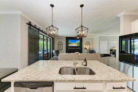 Casa en venta en Lakewood Ranch, Florida, 6 dormitorios, 363.06 m2 № 1352368 - foto 24