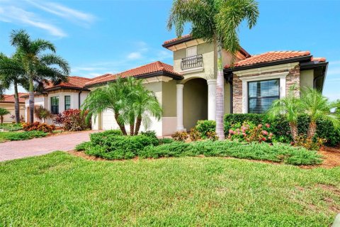 House in Venice, Florida 4 bedrooms, 208.29 sq.m. № 1352329 - photo 3