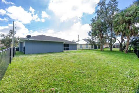 Villa ou maison à vendre à Punta Gorda, Floride: 3 chambres, 187.66 m2 № 850374 - photo 26