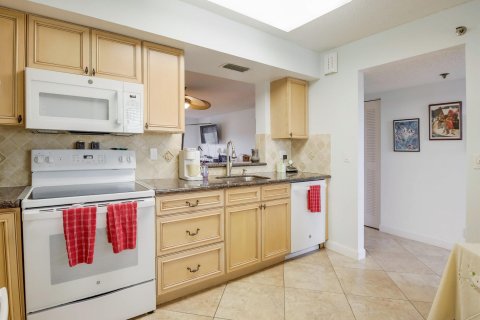 Condo in Delray Beach, Florida, 3 bedrooms  № 882416 - photo 24