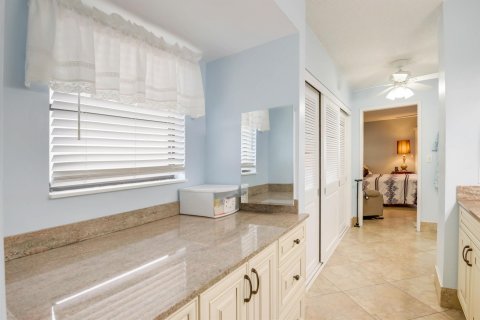 Copropriété à vendre à Delray Beach, Floride: 3 chambres, 148.55 m2 № 882416 - photo 14