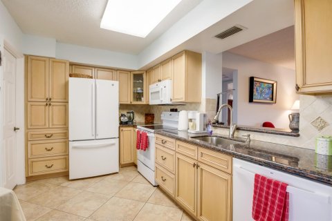 Condo in Delray Beach, Florida, 3 bedrooms  № 882416 - photo 25