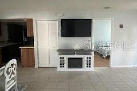 Casa en alquiler en Orlando, Florida, 3 dormitorios, 117.24 m2 № 1350924 - foto 8