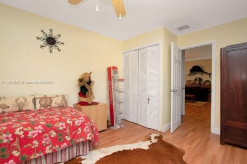 House in Marathon, Florida 2 bedrooms, 107.77 sq.m. № 658258 - photo 28