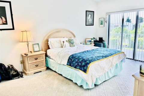 Condominio en venta en Hutchinson Island South, Florida, 2 dormitorios, 121.24 m2 № 666805 - foto 3