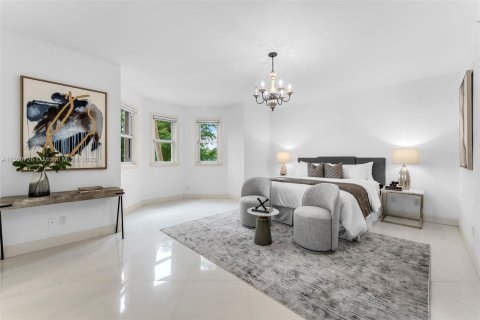 Condominio en venta en Coral Gables, Florida, 2 dormitorios, 243.4 m2 № 382984 - foto 8
