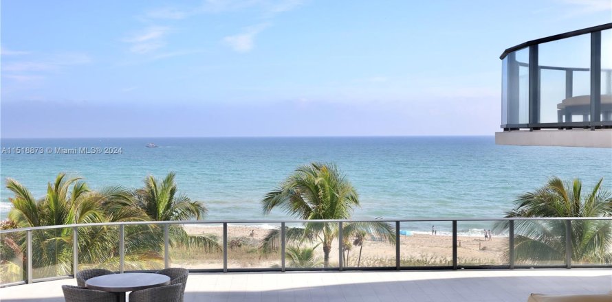 Condo in Pompano Beach, Florida, 3 bedrooms  № 963220