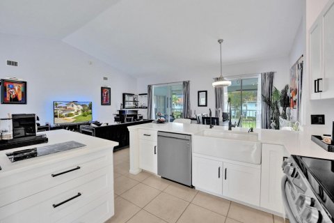 Condo in Boynton Beach, Florida, 2 bedrooms  № 1186960 - photo 19