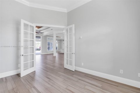 Villa ou maison à vendre à Naples, Floride: 4 chambres, 251.49 m2 № 1289183 - photo 25