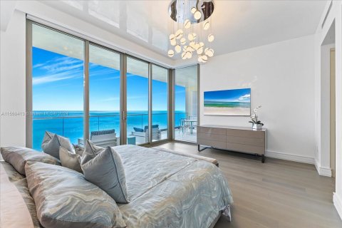 Copropriété à vendre à Sunny Isles Beach, Floride: 4 chambres, 305.37 m2 № 1332127 - photo 12