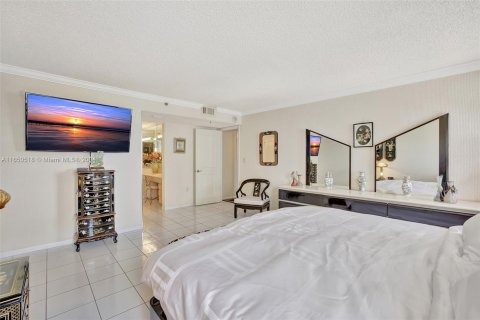 Copropriété à vendre à Hollywood, Floride: 2 chambres, 154.22 m2 № 1332125 - photo 26