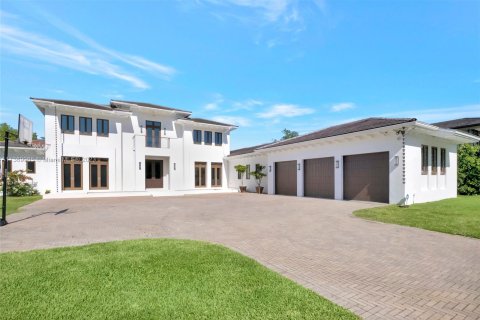 Villa ou maison à vendre à Pinecrest, Floride: 8 chambres, 767.09 m2 № 442054 - photo 2