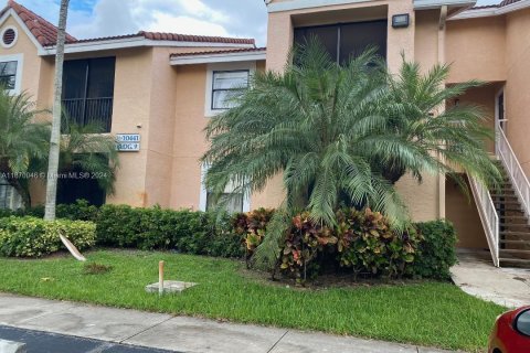 Condo in Miami, Florida, 1 bedroom  № 1390020 - photo 13