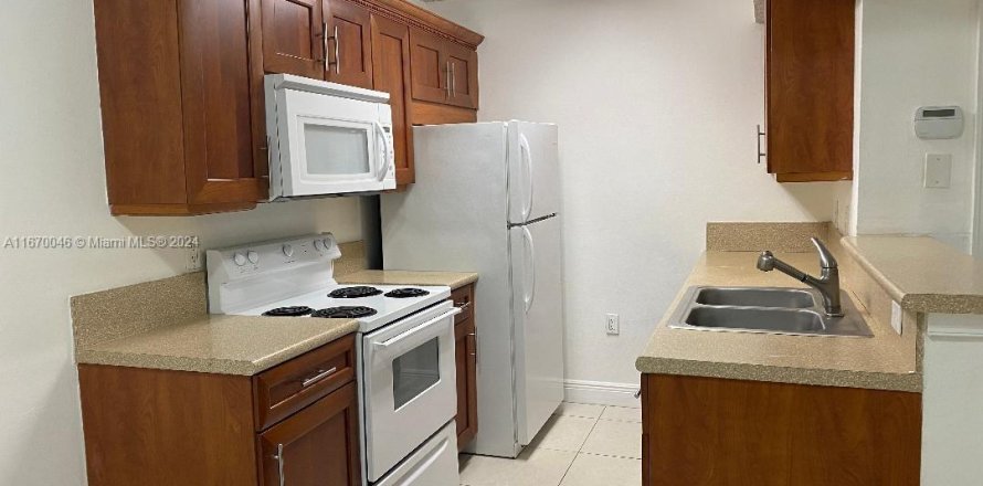 Condo à Miami, Floride, 1 chambre  № 1390020