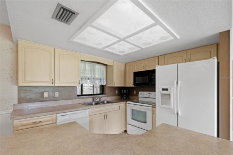 Casa en venta en Edgewater, Florida, 3 dormitorios, 109.9 m2 № 1287452 - foto 10