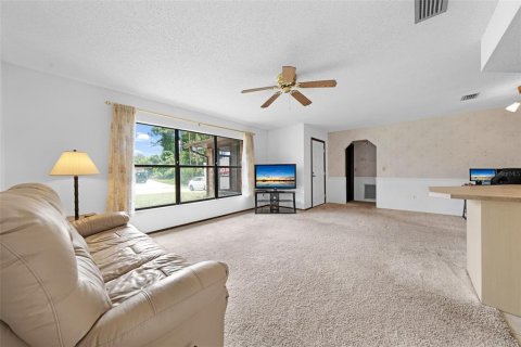 Villa ou maison à vendre à Edgewater, Floride: 3 chambres, 109.9 m2 № 1287452 - photo 6