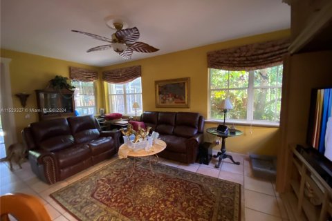 Casa en venta en Weston, Florida, 4 dormitorios, 218.32 m2 № 967495 - foto 13