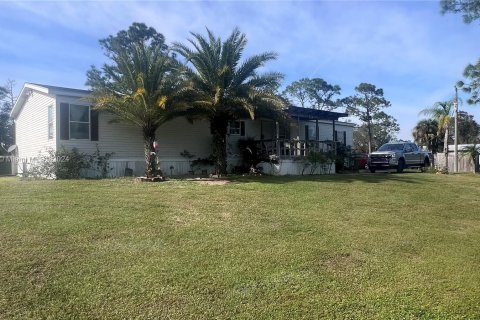 Propiedad comercial en venta en Clewiston, Florida № 967538 - foto 1