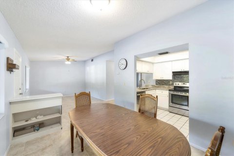 Copropriété à vendre à Englewood, Floride: 2 chambres, 83.24 m2 № 863911 - photo 13