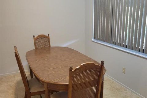 Condo in Englewood, Florida, 2 bedrooms  № 863911 - photo 3