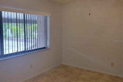 Copropriété à vendre à Englewood, Floride: 2 chambres, 83.24 m2 № 863911 - photo 2