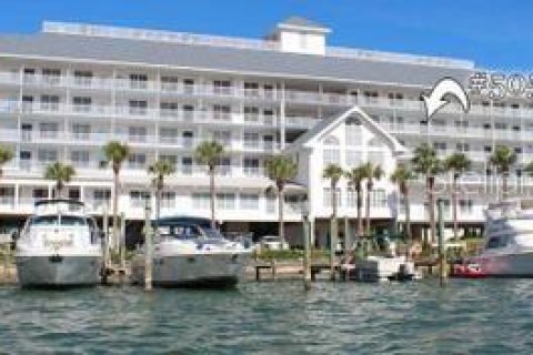 Condominio en venta en Clearwater, Florida, 2 dormitorios, 96.8 m2 № 1369685 - foto 1