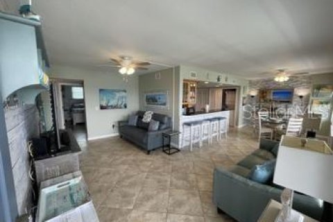 Copropriété à vendre à Clearwater, Floride: 2 chambres, 96.8 m2 № 1369685 - photo 14