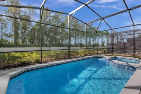 Casa en venta en Davenport, Florida, 7 dormitorios, 305.28 m2 № 1334408 - foto 24